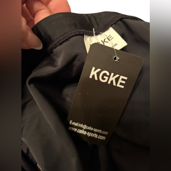 KGKE men’s sports competition swim bottoms drawstring waist size small NWT - Picture 5 of 5